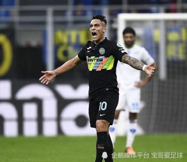 咪咕网站 -关于集结日斯图加特调整名单以备意大利杯；门线救险环节打磨；管理层满意；赛季目标并未改变的信息